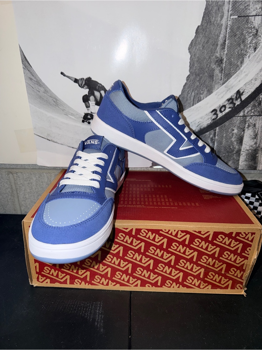 Vans Lowland Comfycush sz 10.5 Men’s 12.0 Woman - Picture 2 of 12